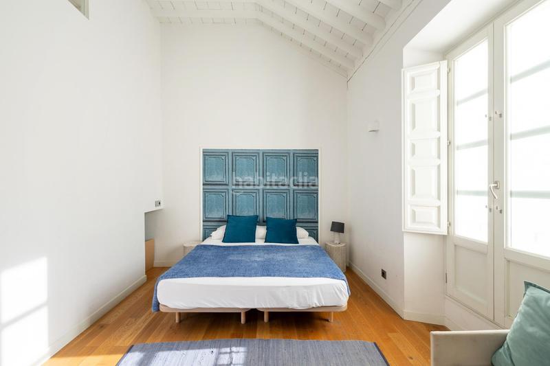 Foto ed40ff2e-2383-4990-9b42-f22359e3018c. Duplex avec chauffage dans San Matías - Realejo Granada