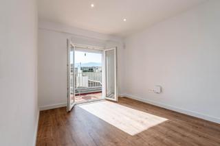 Appartement à Avenida de dilar 128