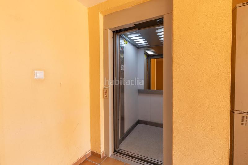 Foto 2baf1ecf-4d7b-4bbd-9b92-90652d0bcf9f. Dachwohnung mit parking in Villa de Otura