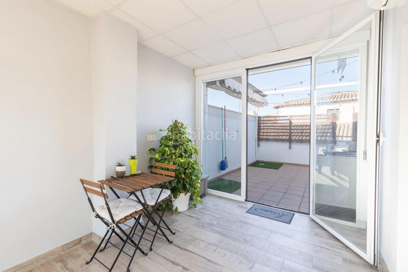 Foto d40e8598-3927-4211-ba2d-bcdb12cd73dc. Dachwohnung mit parking in Villa de Otura