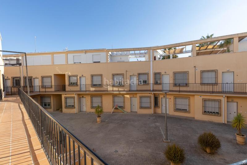 Foto f614bc94-ee61-4f8e-9238-7f8de55a8d33. Dachwohnung mit parking in Villa de Otura