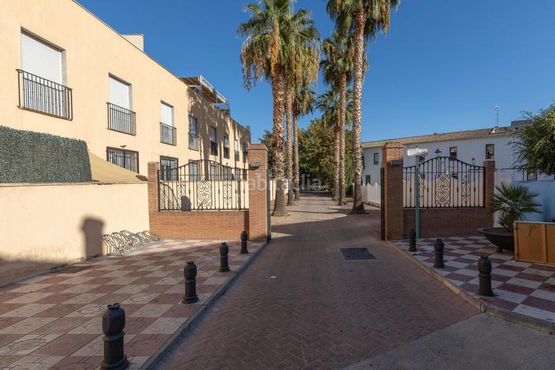 Foto fb19d1f2-9928-49af-a115-5aa2af6614d5. Dachwohnung mit parking in Villa de Otura