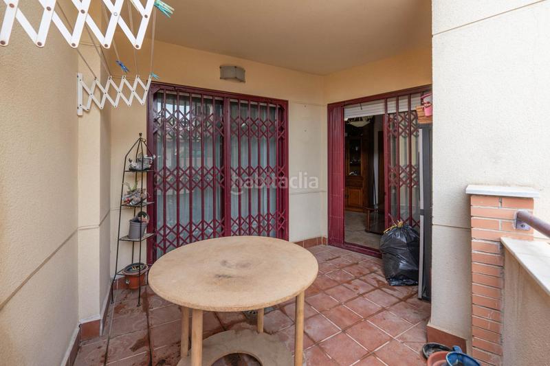 Foto 11b38f83-7138-48cd-aa22-38a5de7c8bf5. Piso en calle maría zambrano 1 piso con piscina en alhendin en Alhendín