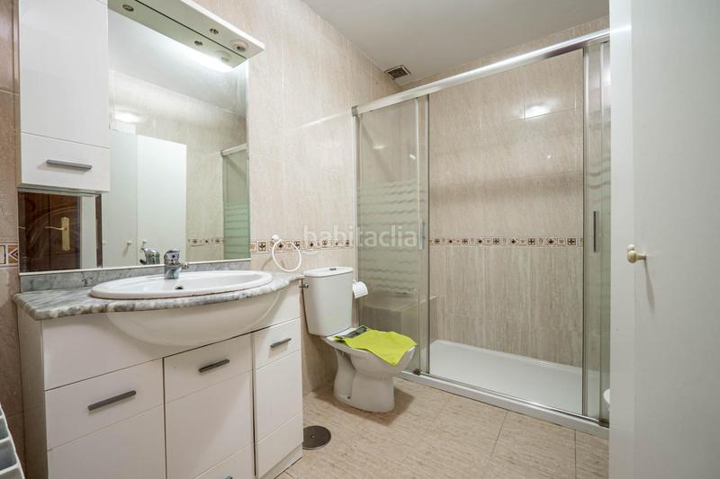 Foto 3b50a1ed-25c9-4051-adab-66ea84e70394. Piso en calle maría zambrano 1 piso con piscina en alhendin en Alhendín