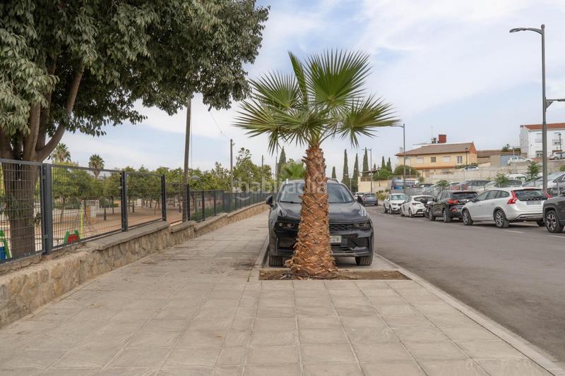 Foto 3d777a77-8a3b-4e04-ba30-cc45b99eb98e. Piso en calle maría zambrano 1 piso con piscina en alhendin en Alhendín