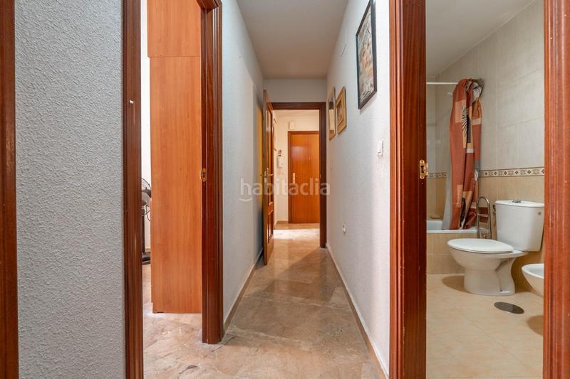 Foto 7aff4d02-2b12-4a57-8e8e-30d403f1199b. Piso en calle maría zambrano 1 piso con piscina en alhendin en Alhendín