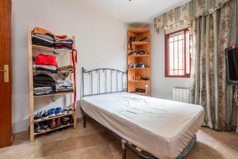 Foto 7cd061e7-7c5a-4ce1-808b-dadaa0718535. Piso en calle maría zambrano 1 piso con piscina en alhendin en Alhendín