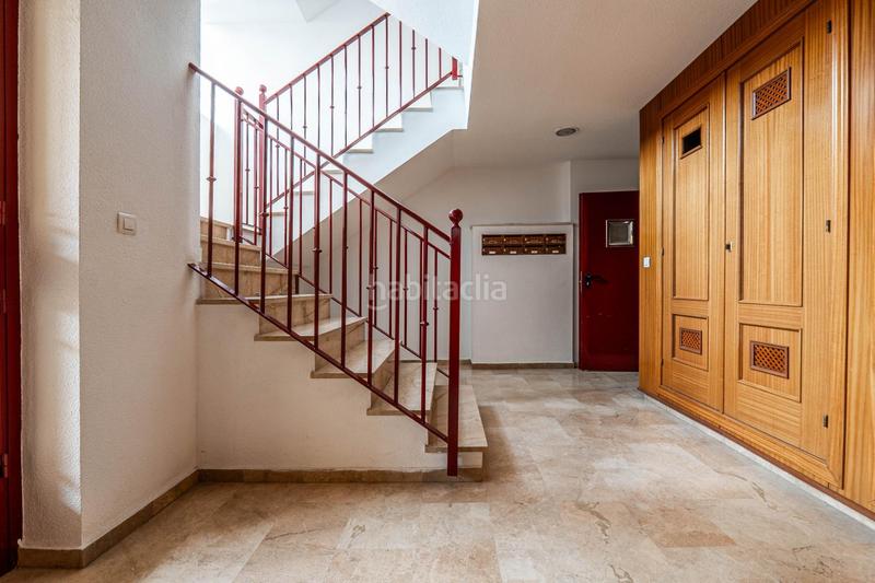 Foto 92045ddd-20f7-4a12-bf4f-c2308540919e. Piso en calle maría zambrano 1 piso con piscina en alhendin en Alhendín