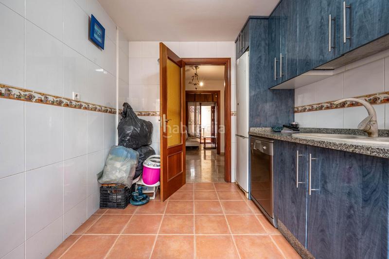 Foto b6cb1745-d0f4-454a-993e-92409a76446d. Piso en calle maría zambrano 1 piso con piscina en alhendin en Alhendín
