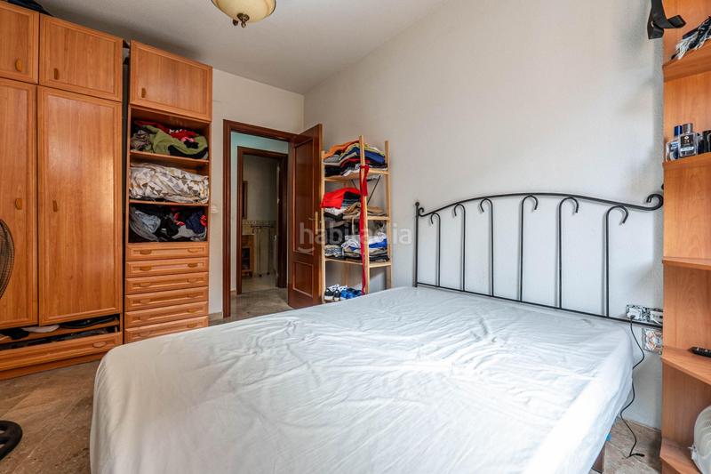 Foto b99bdae8-c501-4a20-8dd5-5e18554d1182. Piso en calle maría zambrano 1 piso con piscina en alhendin en Alhendín