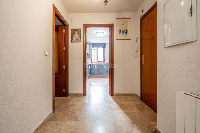 Foto bc60f80d-972e-4047-be02-489e84ae7c40. Piso en calle maría zambrano 1 piso con piscina en alhendin en Alhendín