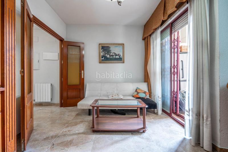 Foto dc070c02-5854-48df-a560-281ca306de5a. Piso en calle maría zambrano 1 piso con piscina en alhendin en Alhendín