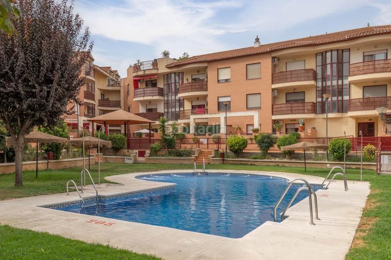Foto f0130db3-d442-44d2-a0aa-24bdf9161614. Piso en calle maría zambrano 1 piso con piscina en alhendin en Alhendín