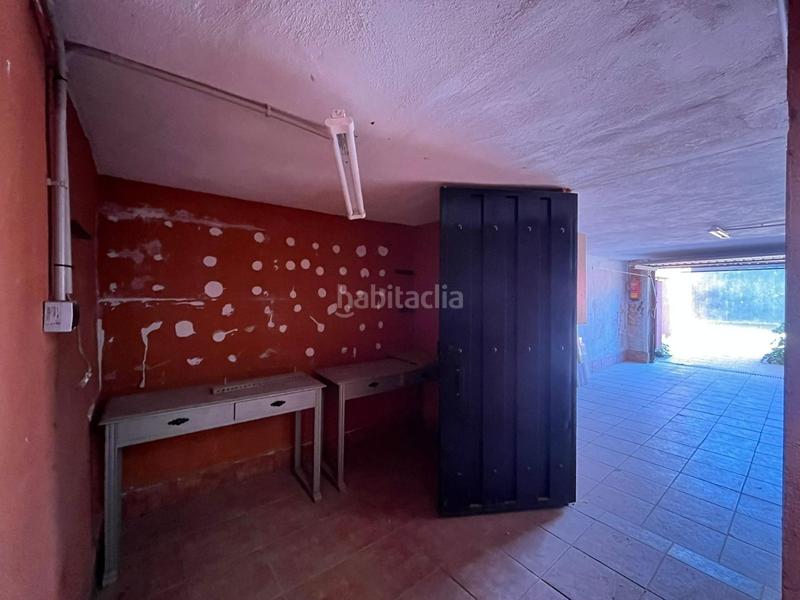 Foto 8829c3e4-646e-40a6-94bf-c7044ac53bf8. Casa en calle calle londres vivienda haciendo esquina en Vegas del Genil