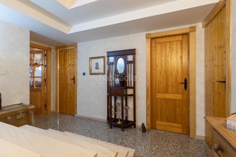 Foto a324bf71-5cbb-4477-8a3d-1071333c66d3. Casa espectacular chalet en el centro en Atarfe