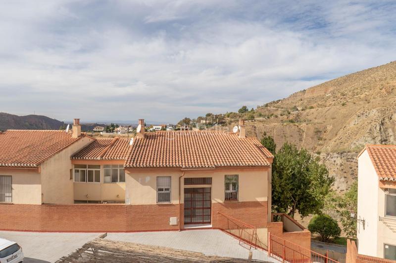 Foto 1b815314-6bc0-4189-8e48-2bcf694d76b7. Pis a Cenes de la Vega