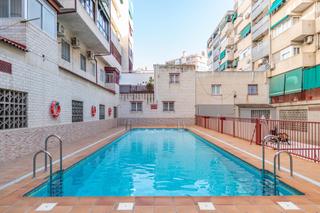 Appartement  Calle jardin de la reina. Fantástico piso en jardin de la reina