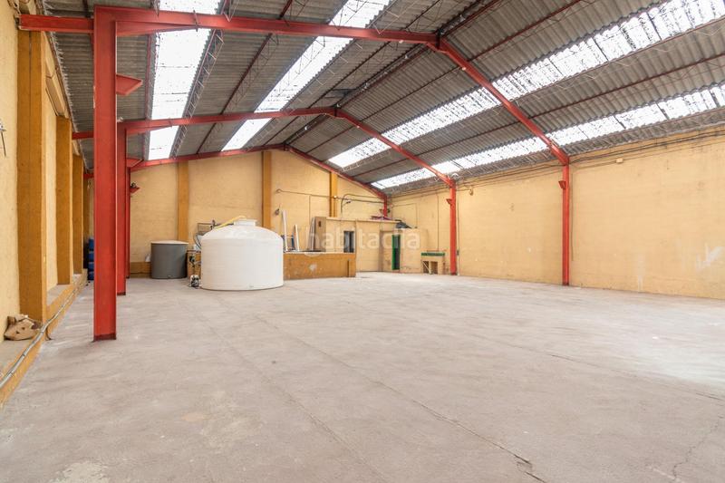 Foto b1317ada-6a6e-4d65-a41e-4fc36bc066ec. Fabrikhalle in calle duende 12 Pulianas in Pulianas