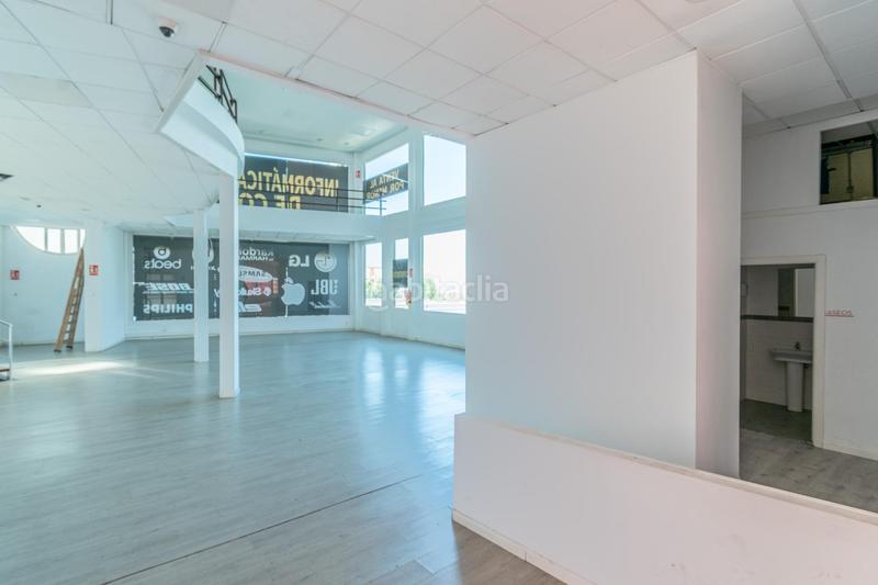 Foto b9791a05-a7af-4595-9ef7-75fa654ecf4f. Fabrikhalle in calle duende 12 Pulianas in Pulianas