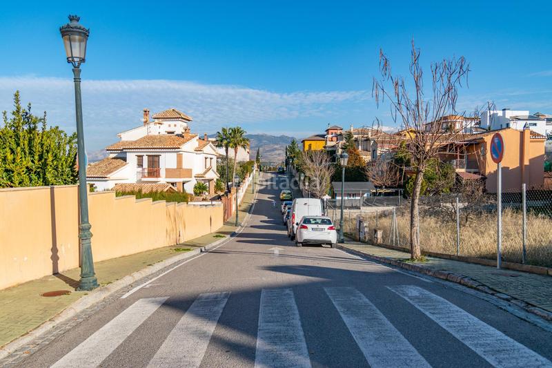 Foto 2564d855-e07a-4975-9dc0-b88a87e1e281. Wohngrundstück in calle calle de altea in Villa de Otura