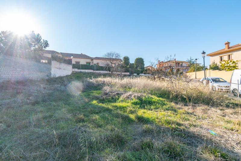 Foto b2d4486d-f0c6-417d-a1f8-c7ab7f9f93bf. Wohngrundstück in calle calle de altea in Villa de Otura