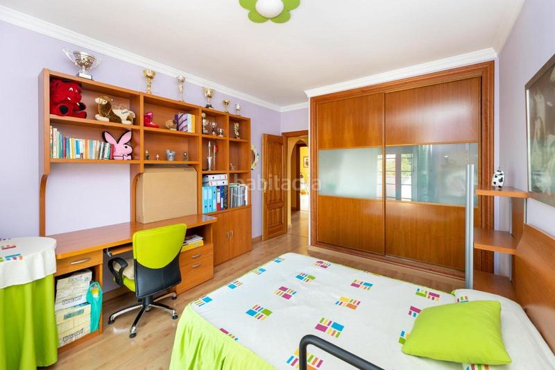 Foto 1044118d-7f53-464a-9e0e-eff2adae4ad3. Chalet with heating parking pool in Gójar