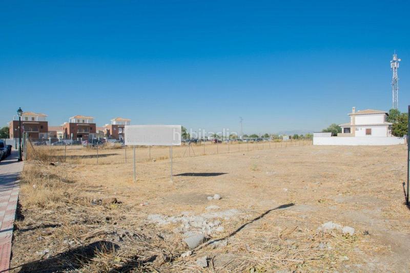 Foto c8e38bbe-43b8-4db4-bb6a-2aa4d96d0963. Terreny residencial a camino de los coches a Cájar