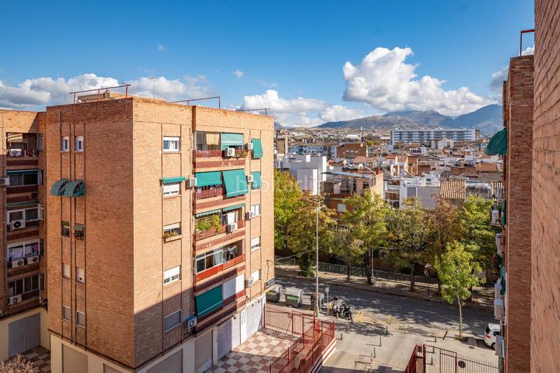 Foto 3ae2b056-6801-4d18-987c-c1d64b5e84d7. Flat with parking in Barrio de Zaidín Granada