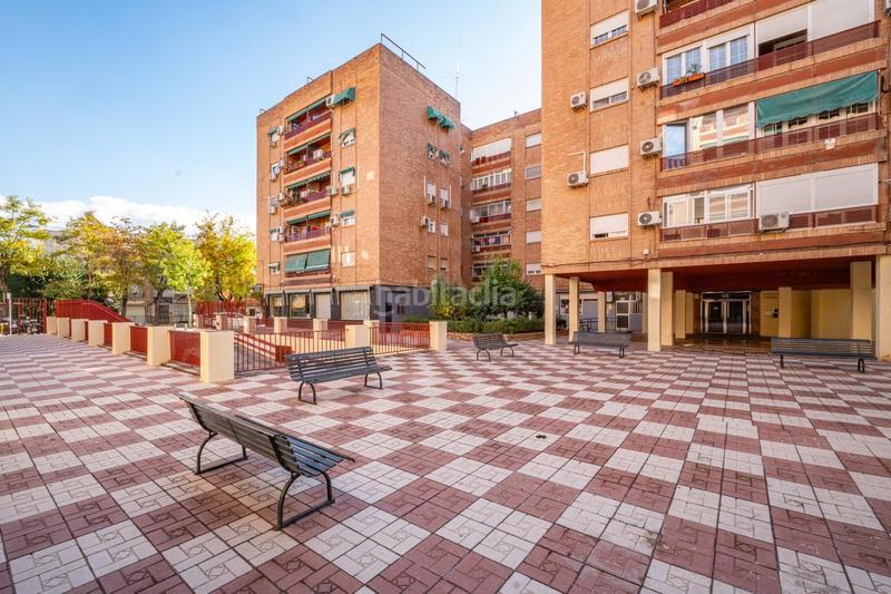 Foto 5e8193b7-08cd-4d38-9454-41bf5994b297. Flat with parking in Barrio de Zaidín Granada