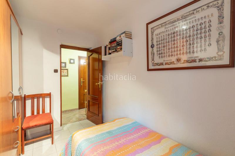 Foto 5b53f7a2-7347-4ff0-bdc2-c42a94d8745e. Flat in avenida pablo picasso in Barrio de Zaidín Granada