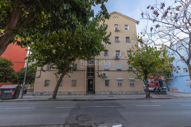 Foto ca1c7738-1ab1-454e-a52a-418de45b160e. Flat in avenida pablo picasso in Barrio de Zaidín Granada