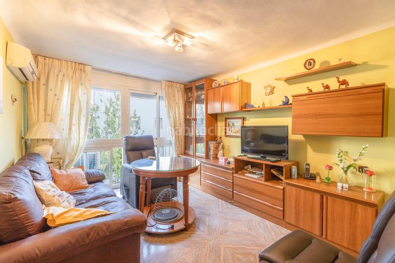 Foto da5a5713-4eb1-4ef2-88fc-a5d39bfcfed9. Flat in avenida pablo picasso in Barrio de Zaidín Granada