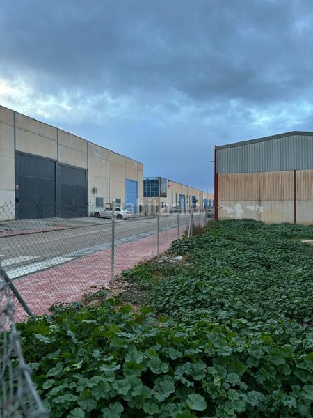 Foto 6ac3f6c9-a75d-4d3d-ad92-c51a19e5638f. Area edificabile industriale in Cijuela