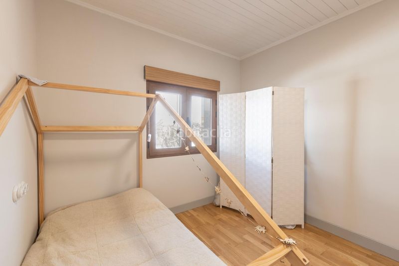 Foto 1e9db8a1-03a4-40d9-a4e5-871be6fed680. Pis a Las Tres Cruces Armilla