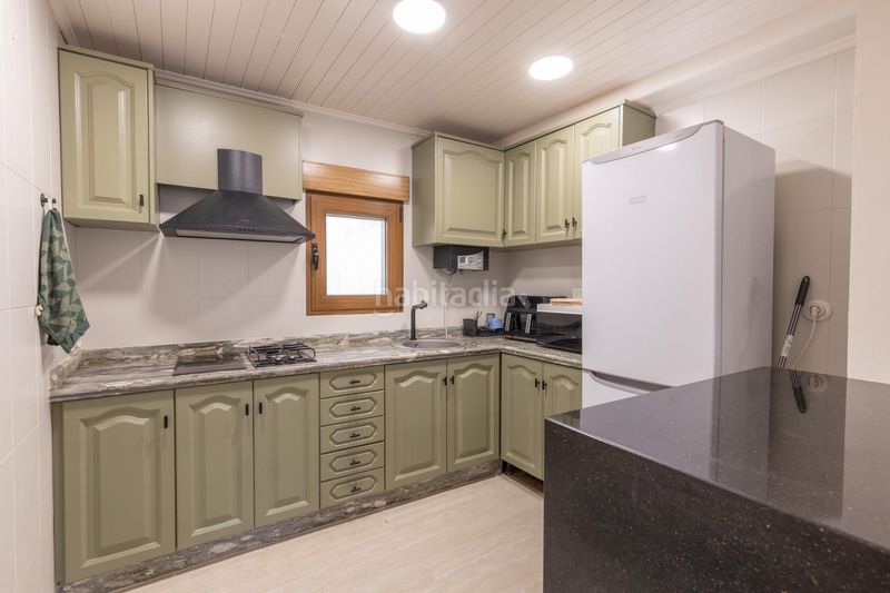 Foto b9001d5d-168d-491e-a0cd-2657a136e9d2. Pis a Las Tres Cruces Armilla