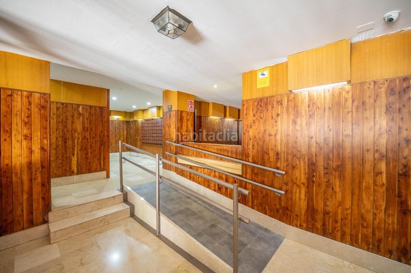 Foto a62fa8a0-7032-4688-bf9c-8ed6df78deca. Pis amb calefacció aparcament piscina a Cervantes Granada