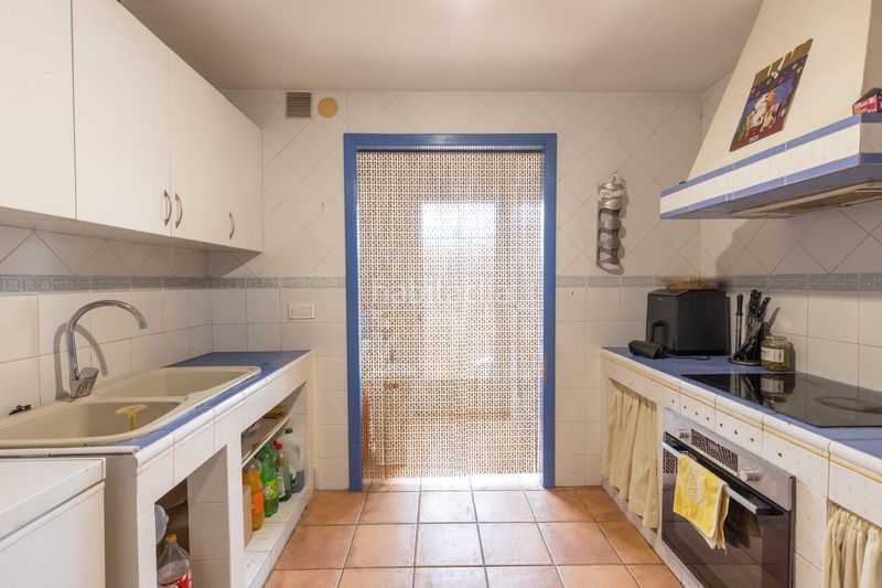 Foto e475ba6f-1ab6-471c-8956-28aaa3cf2af7. Piso fantástico piso de 3 dormitorios con garaje en Pulianas