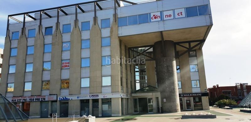 Foto 23056f83-6bda-4a0b-9dcf-6d7077add990. Aparcament cotxe a Urbadiez - Entrepuentes Sevilla