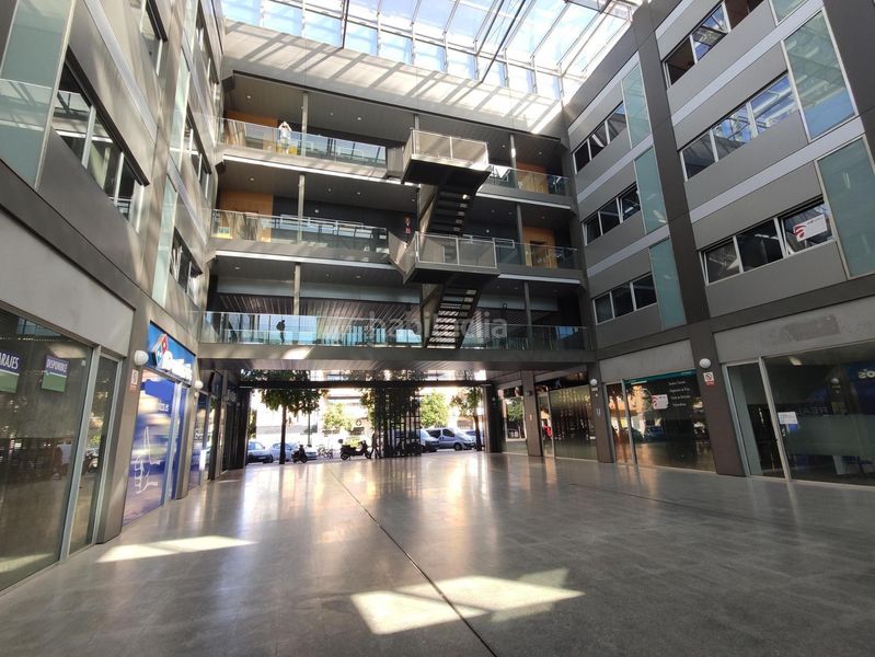 Foto 9d8c3959-d03f-4dbd-b87a-81f3e8a20f0d. Aparcament cotxe a Urbadiez - Entrepuentes Sevilla