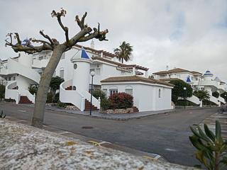 Aparcament cotxe a La Barrosa. Plazas de aparcamiento exteriores