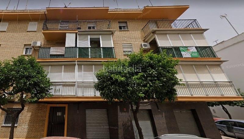 Foto f1a70725-9da1-46e0-adb2-5fc89093c196. Piso venta de piso sin posesión sevilla en Centro - Doña Mercedes Dos Hermanas