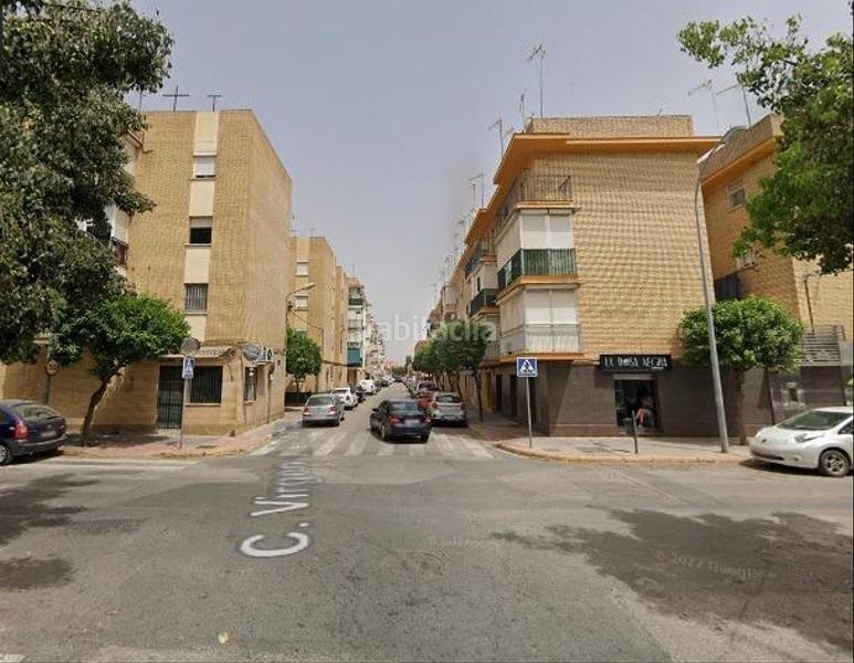 Foto fc7de427-b7f0-4c67-b119-75b0e2295169. Piso venta de piso sin posesión sevilla en Centro - Doña Mercedes Dos Hermanas