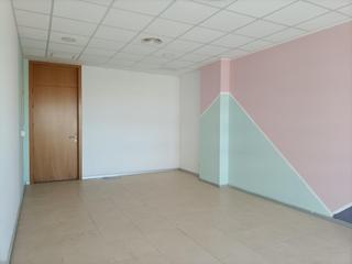 Oficina  Calle pino estrobo. Venta de oficina en sevilla