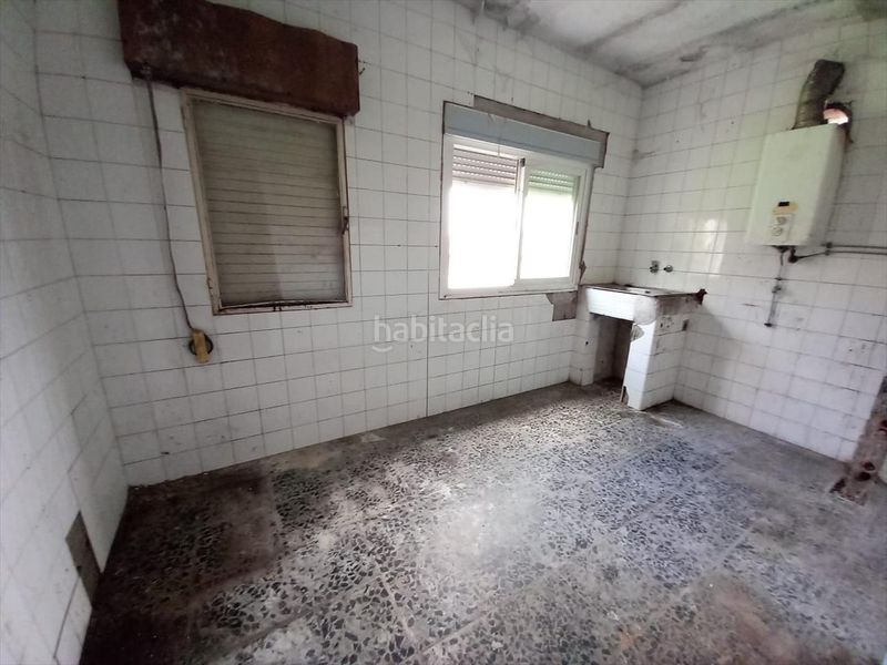 Foto 34cce6bc-984c-476c-8052-32e17b461de6. Casa a As Lagoas Ourense