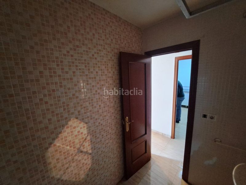 Foto a272b436-1ce7-4945-90a6-dd914b91104a. Casa adossada amb aparcament a Lepe