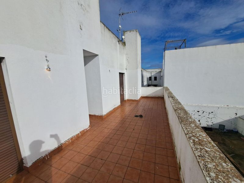Foto e6b96daf-4087-4522-ae3f-c26613246610. Casa adossada amb aparcament a Lepe