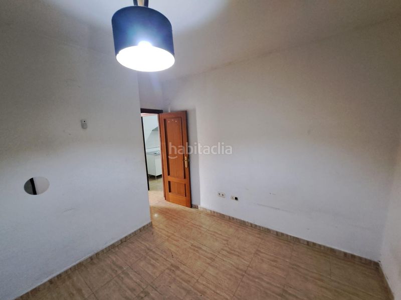 Foto f8f745c2-3198-47aa-beaa-bbbb6d9e5817. Casa adossada amb aparcament a Lepe