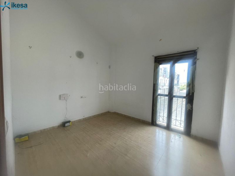 Foto 53f735b5-b701-4d27-bdb9-5e5d5e1a6f2b. Casa adossada a Lepe