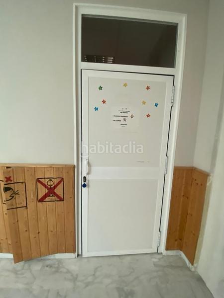 Foto 759c985e-b95c-4fa9-85dc-91c6130a181b. Ufficio con riscaldamento in Centro Tomares