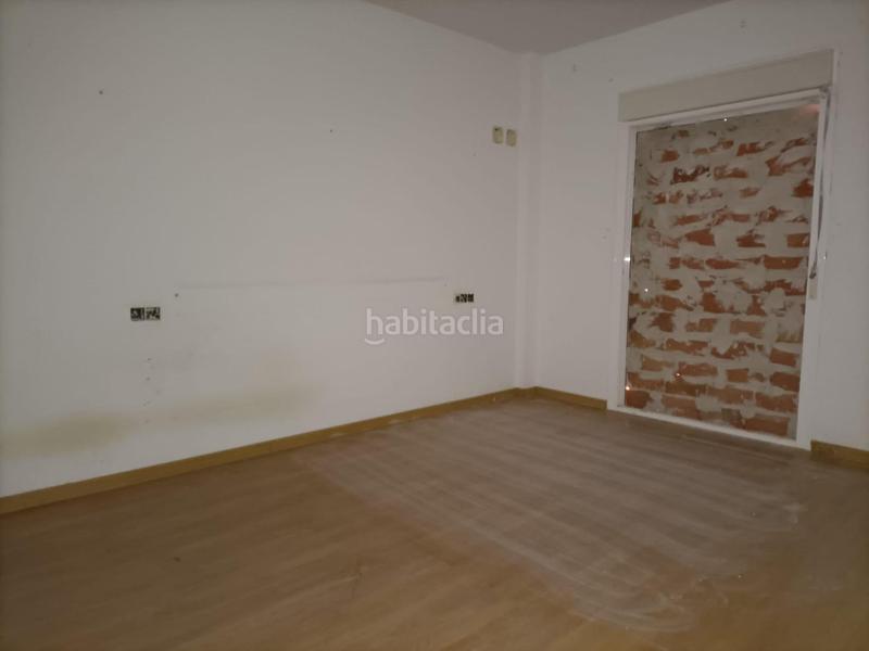 Foto acc6590c-fd27-4e1b-ac63-562970041dc6. Casa a schiera con parcheggio in Pedro Abad